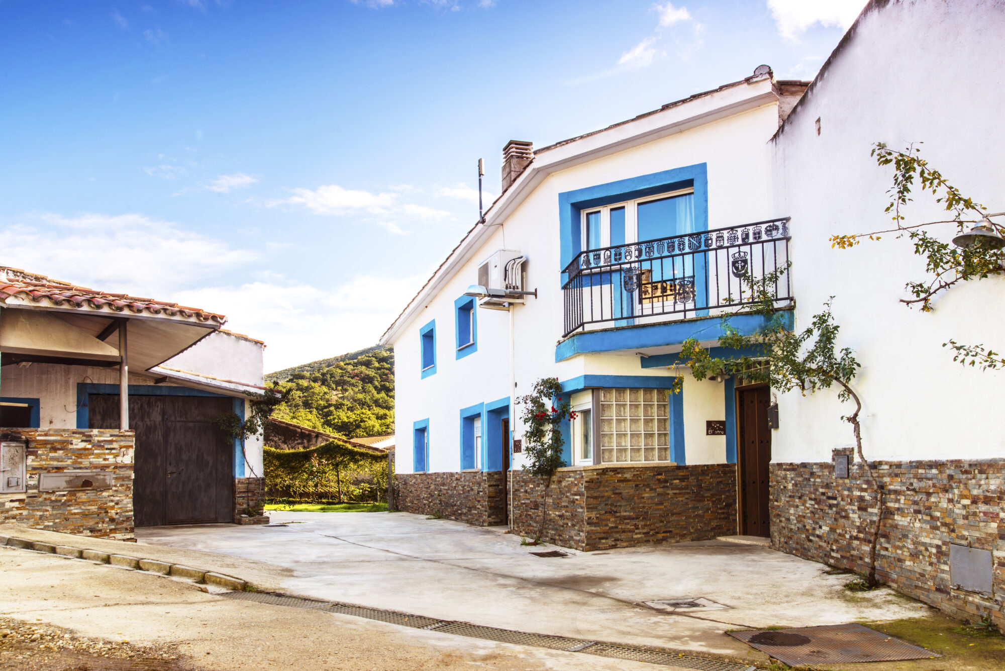 CASA RURAL LA CASA DEL ACEITE - Oleosetin Aove manzanilla cacereña oleoturismo