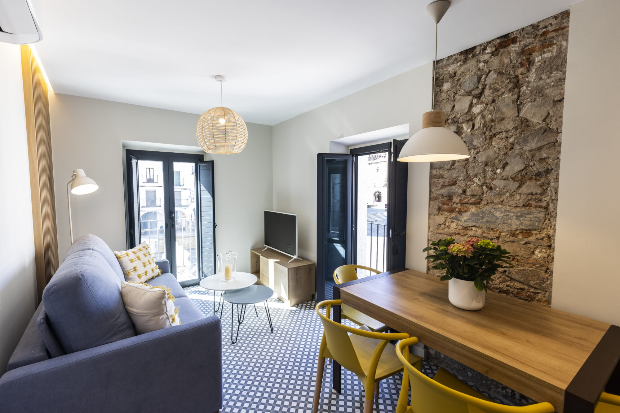 NARANJO SALON 3-min - Cristina Pulido López-Hidalgo