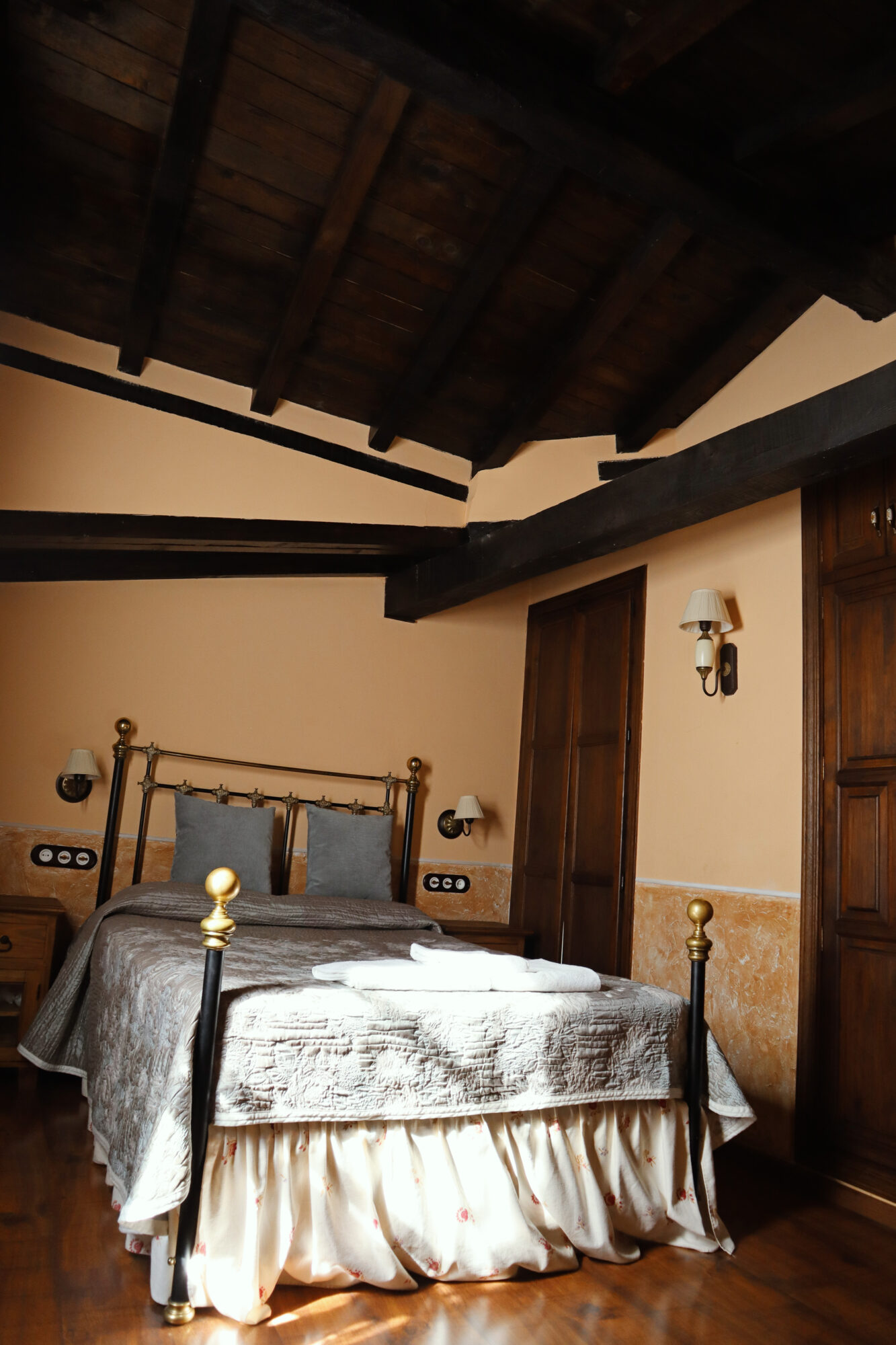 Cuestecilla hab1 - JULIA VAZQUEZ