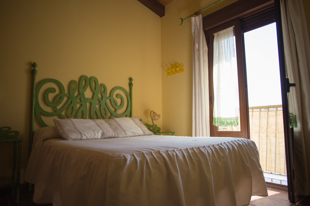 APARTAMENTOS RURALES ARCO DE TRAJANO