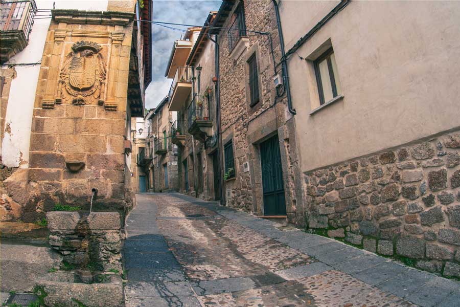 Fuente-el-chorro-gata-sierra-de-gata