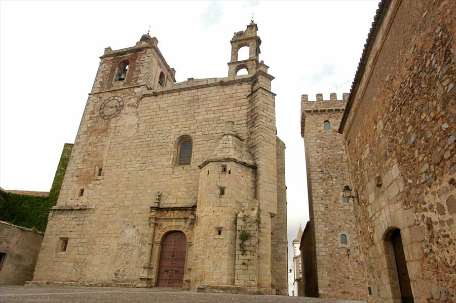 iglesia-de-san-mateo-caceres